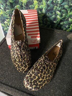 Leopard Print Lace-Up Women's Shoes - Brown